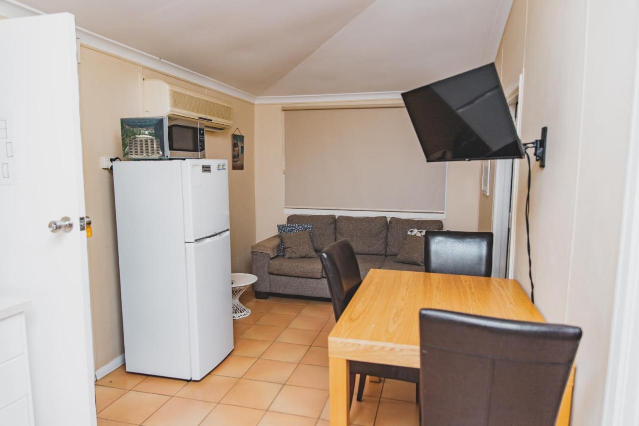 Dongara Hotel Motel Esterno foto