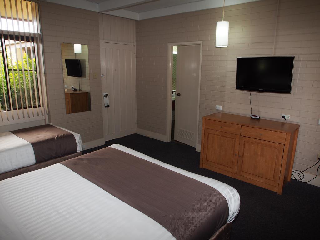 Dongara Hotel Motel Esterno foto