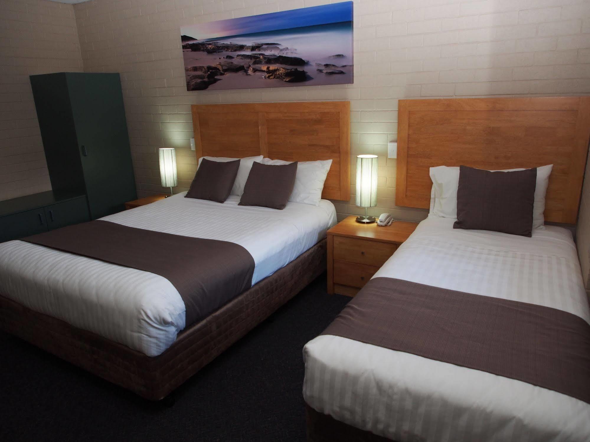 Dongara Hotel Motel Esterno foto